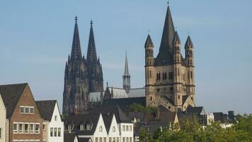 cidade velha de Altstadt em Koeln foto