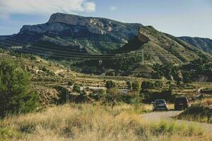 magnífico Visão do a montanha e floresta Espanha, Pirinéus foto