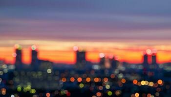 uma cidade Horizonte às pôr do sol com uma borrado fundo, brilhante brilhando luzes do distrito dentro megapolis debaixo crepúsculo céu dentro tarde em borrado fundo - ai generativo foto