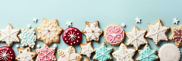 mágico açúcar gelo Natal biscoitos em pastel matizes fundo com esvaziar espaço para texto foto