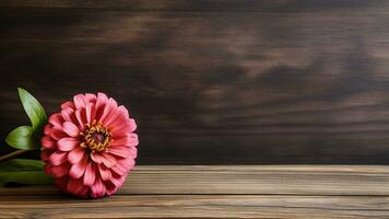 zínia Elegans flor em madeira fundo com cópia de espaço, ai generativo foto