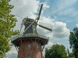 a cidade de papenburg na alemanha foto