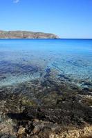 lagoa azul kedrodasos praia ilha de creta kissamos costões rochosos águas foto