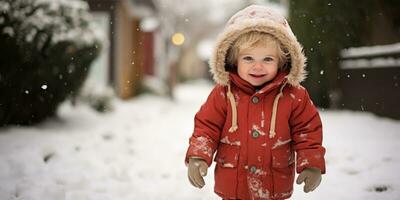 uma fofa bebê Garoto caminhando dentro a neve, ai generativo foto