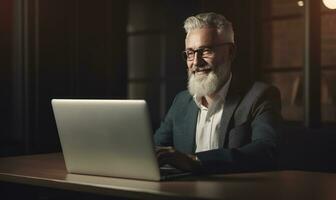 uma homem de negocios digitando em uma computador portátil dentro uma moderno escritório. criando usando generativo ai Ferramentas foto