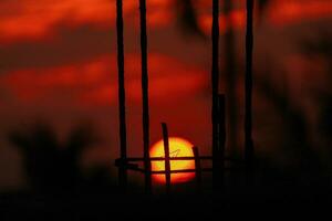 horizontes do luz- capturando nascer do sol e pôr do sol momentos foto