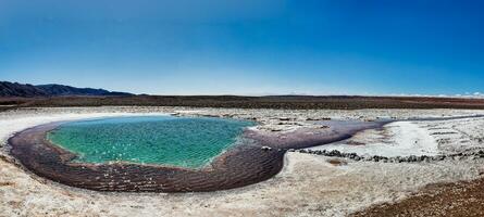 panorama do a escondido baltinache lagoas - Atacama deserto - Chile. foto