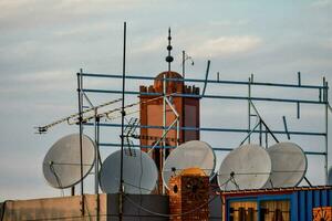 antenas no telhado foto