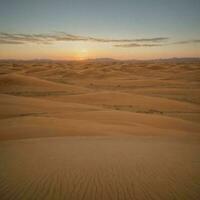 ai generativo imagem do areia dunas do deserto dentro dia. foto
