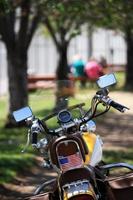 foto de uma grande motocicleta americana