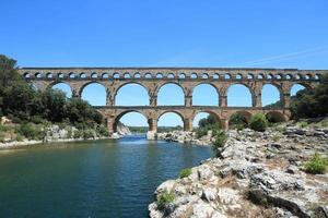 Pont du Gard no sul da França foto