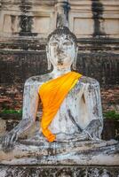 Buda da estátua em Ayutthaya na Tailândia foto