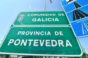 uma estrada placa este lê comunidad de galicia foto