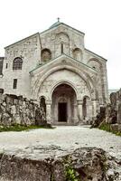 igreja, localizado racha região do Geórgia, mais baixo Svaneti montanhas foto