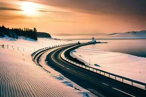 uma estrada enrolamento através a neve com a Sol contexto. gerado por IA foto