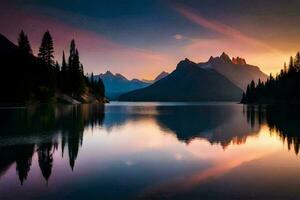 uma lindo pôr do sol sobre uma lago com montanhas dentro a fundo. gerado por IA foto