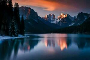 uma lindo pôr do sol sobre uma lago com neve coberto montanhas. gerado por IA foto