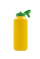 amarelo aperto plástico garrafa para mostarda isolado em branco fundo foto