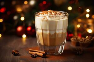 Natal café com especiarias em a fundo do uma Natal árvore. café com leite com açoitado creme e caramelo. generativo ai foto