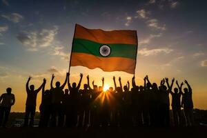 silhueta do uma grupo do pessoas segurando a bandeira do Índia às pôr do sol, silhueta grupo do pessoas acenando indiano bandeiras, ai gerado foto