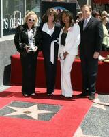 Carol Conners kate pedra Florença larue e Fred travelena kate pedra recebe uma Estrela em a hollywood andar do fama los angeles ca abril 10 2008 foto