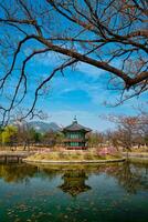 hyangwonjeong pavilhão, gyeongbokgung Palácio, Seul, sul Coréia foto