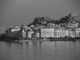 ilha de corfu na grécia foto