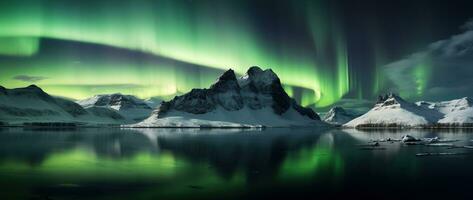 aurora boreal dentro Islândia com neve coberto montanhas e reflexão ai gerado foto