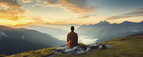 meditação às montanha panorama às pôr do sol, generativo ai foto
