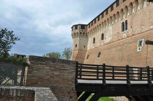 gradara castelo dentro gradara foto