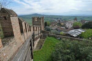 gradara castelo dentro gradara foto