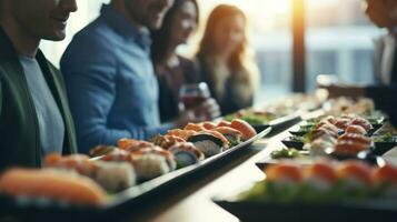 uma grupo do amigos sentado dentro uma Sushi restaurante. generativo ai. foto