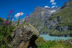 barragem mauvoisin, Valais, Suíça foto