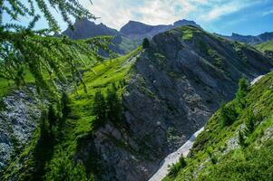 lago cláusula Ceillac inqeyras dentro hautes Alpes dentro França foto