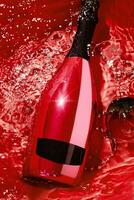 vermelho champanhe garrafa e vidro dentro água foto