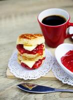 scones inglês tradicional para fundos de bebida de café foto