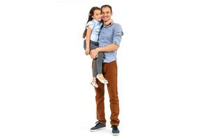 menina abraçando dela pai - isolado sobre uma branco fundo foto