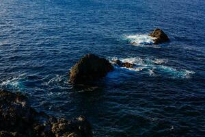 atlântico oceano selvagem costa, tenerife, canário ilhas, Espanha foto