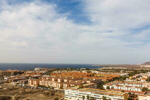 tenerife, uma Cidade em a sudoeste costa do tenerife foto