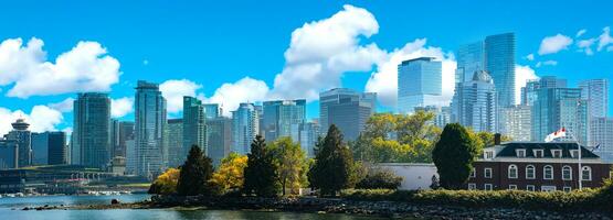 uma panorâmico fotografia ocupado a partir de Stanley parque dentro britânico Colômbia, Canadá, apresentando a cidade e a Vancouver Horizonte. foto