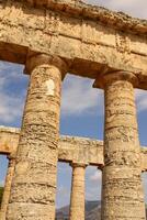 segesta sítio arqueológico da antiga grécia perfura sicília itália foto