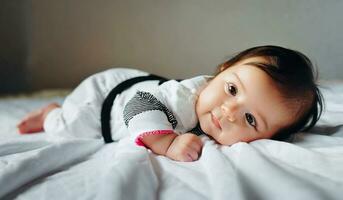 ai gerado fechar-se retrato sorridente gerado pelo bebê imagem foto