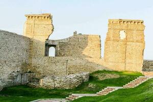 a castelo em a montanha foto