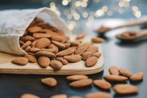 amêndoa produtos dentro cozinhando foto