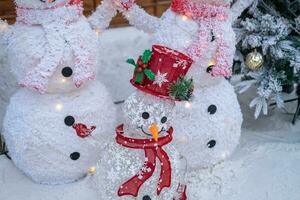 boneco de neve às Natal fundo para a festival foto