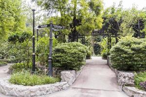 belos jardins botânicos do parque perdana em kuala lumpur, malásia. foto