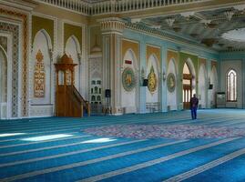 hazrati imam mesquita interior cúpula, mihrab, qibla e minbar, tashkent, foto