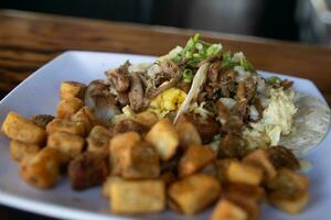 café da manhã carne de porco tacos foto