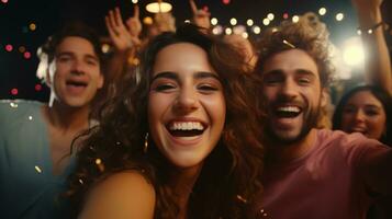 ai gerado uma grupo do pessoas às uma festa levando uma selfie foto