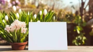 ai gerado branco cumprimento cartão com em branco frente, realista em uma brincar modelo dentro uma de madeira mesa dentro uma Páscoa luxo fundo dentro casa dentro, foto